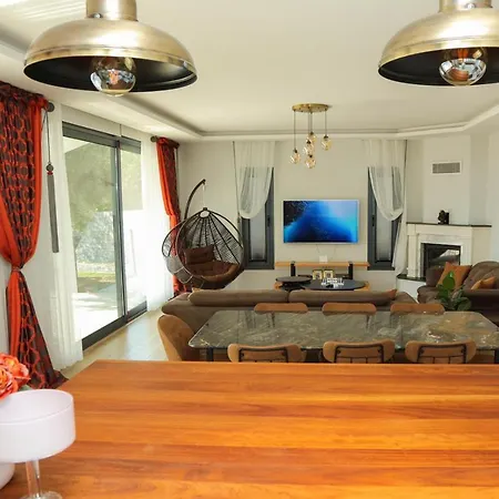 Tranquility Villa *