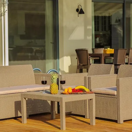 Villa Tranquility